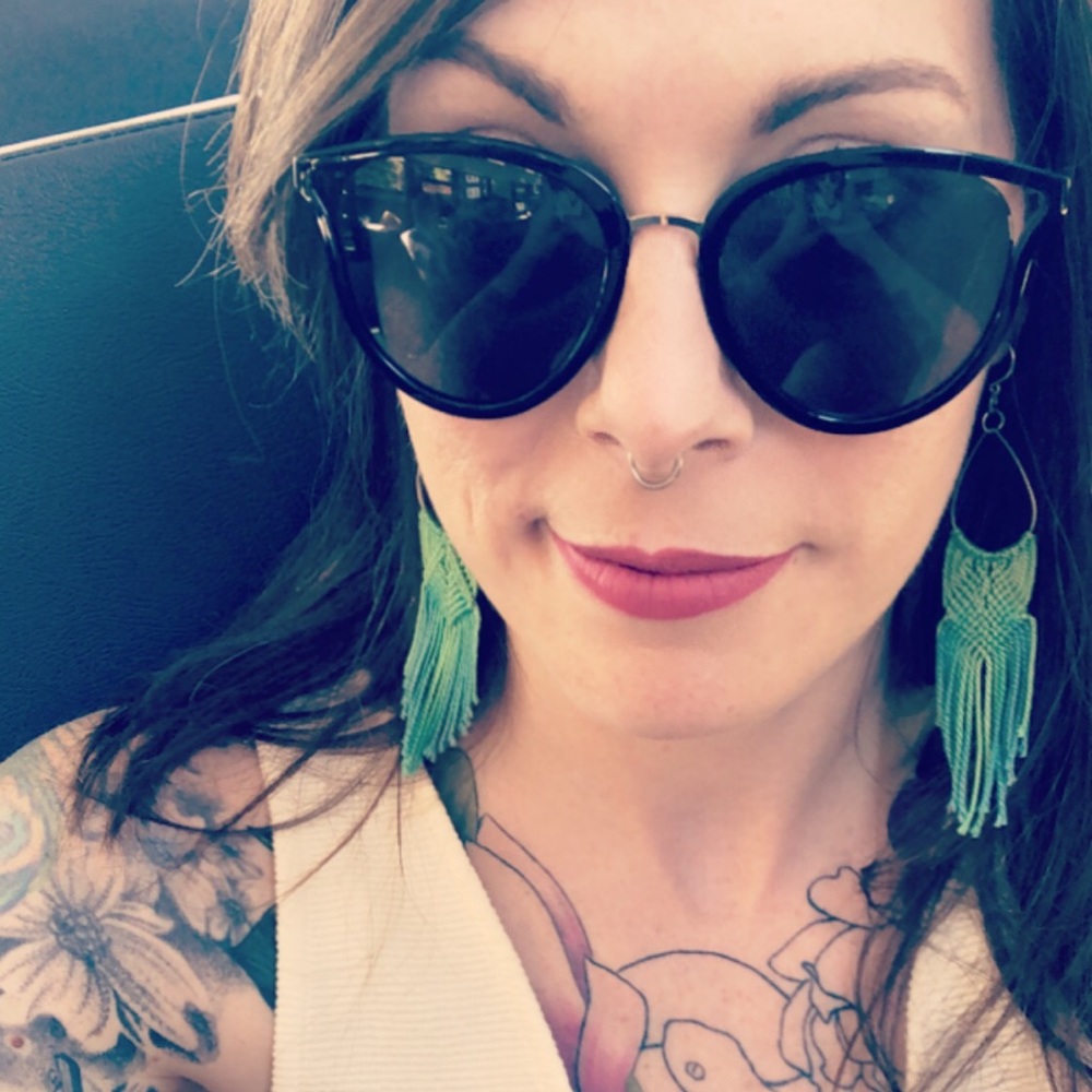 Meet your Posher, Veronica